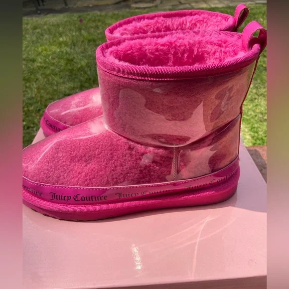 Juicy Couture Glossy Pink Winter Boots Size 8 - Picture 8 of 8